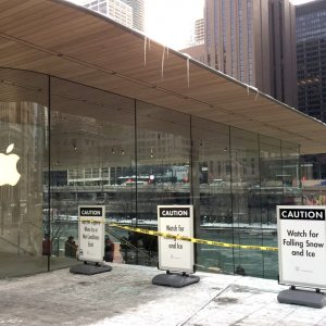 apple_store_verge.0[1].jpg