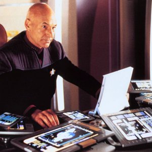 picard-surrounded-by-padds.jpg