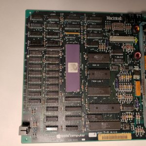 11_Mac128_Motherboard1.jpg