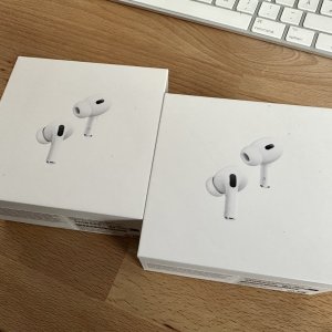 airpods2-box.jpeg