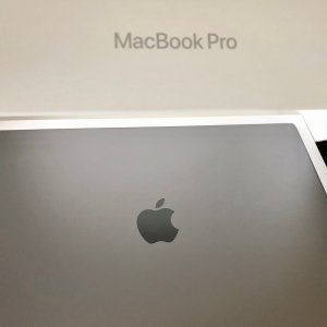 Mac Book Pro.JPG