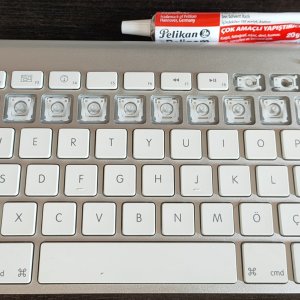 adhesive-keyboard.jpg