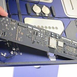 M1-iMac-teardown-1-1480x1110.jpg