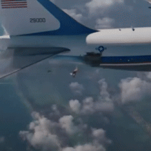 Iron_Man_saves_plane_crew_of_Air_Force_OneIron_Man_3_2013_Mi.gif