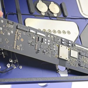 imac-2021-teardown-4.jpg