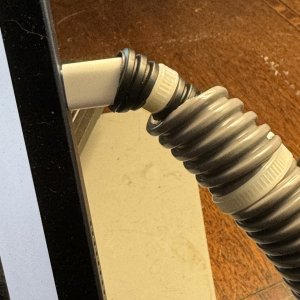 IPad power cables at proffed.jpg.JPG