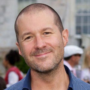 Jony-Ive_dezeen_heronew-852x479.jpg