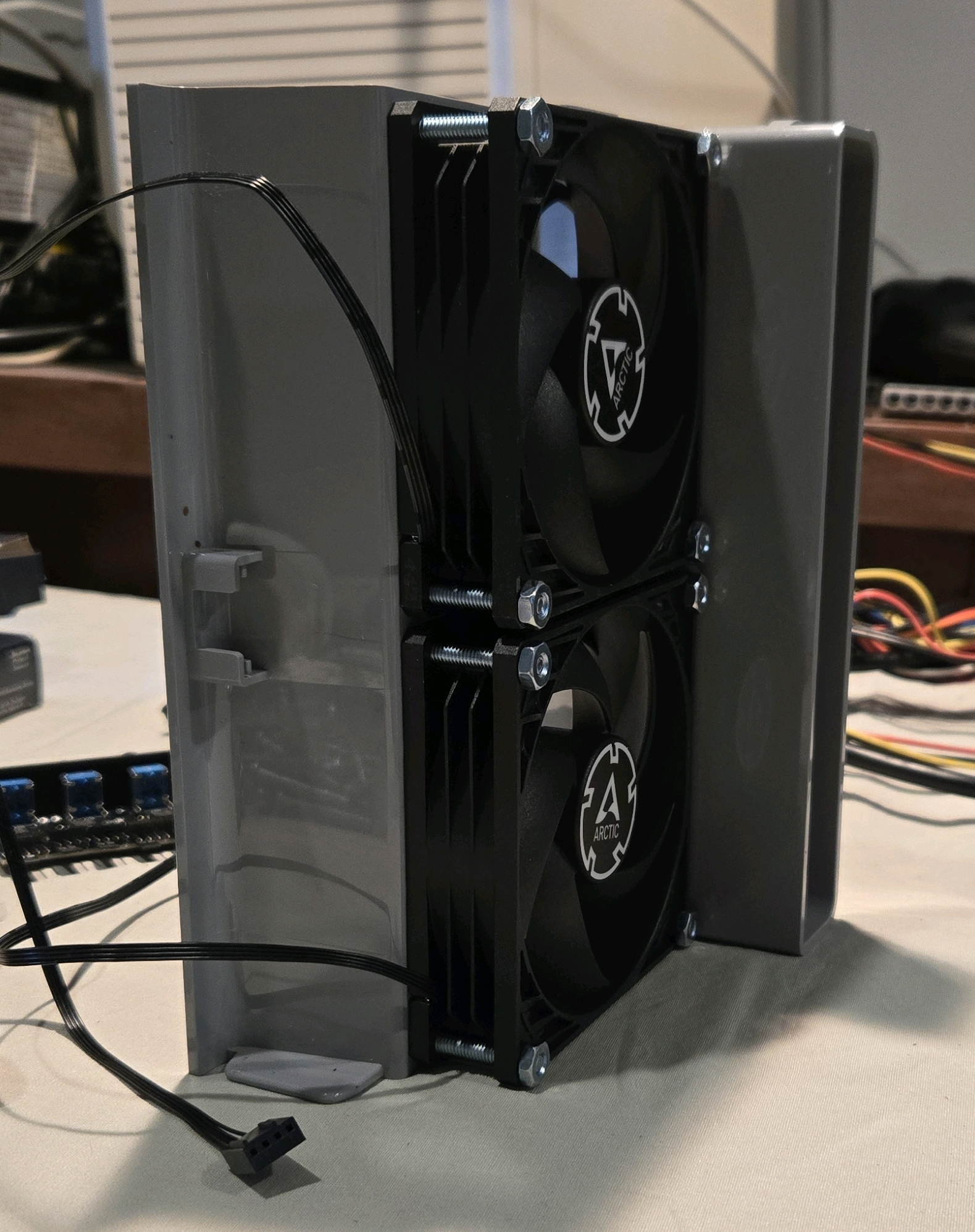 Arctic P9 Max Fans in Apple Intake Fan Housing.jpg