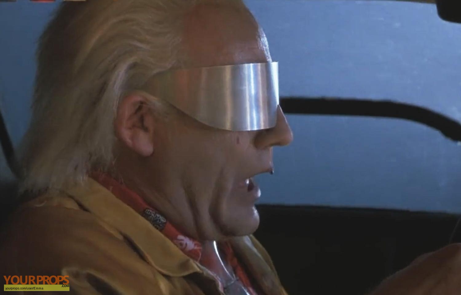 Back-To-The-Future-2-Doc-Brown-s-2015-Glasses-2.jpg