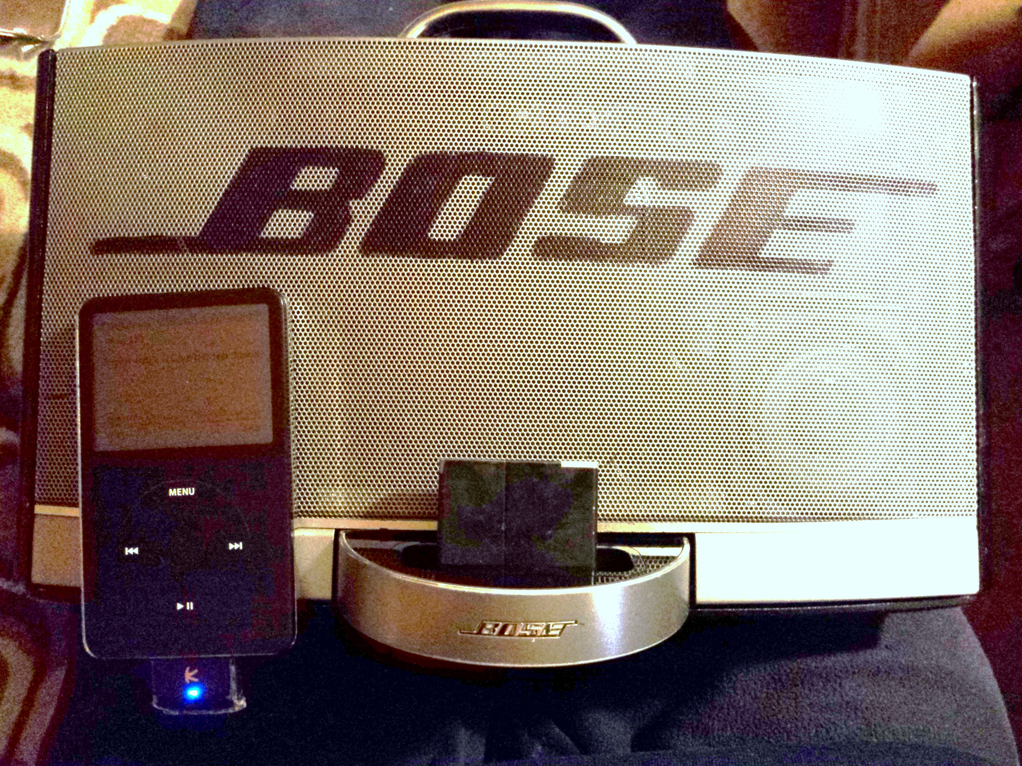 Bose and Ipod 5th - 4.jpg