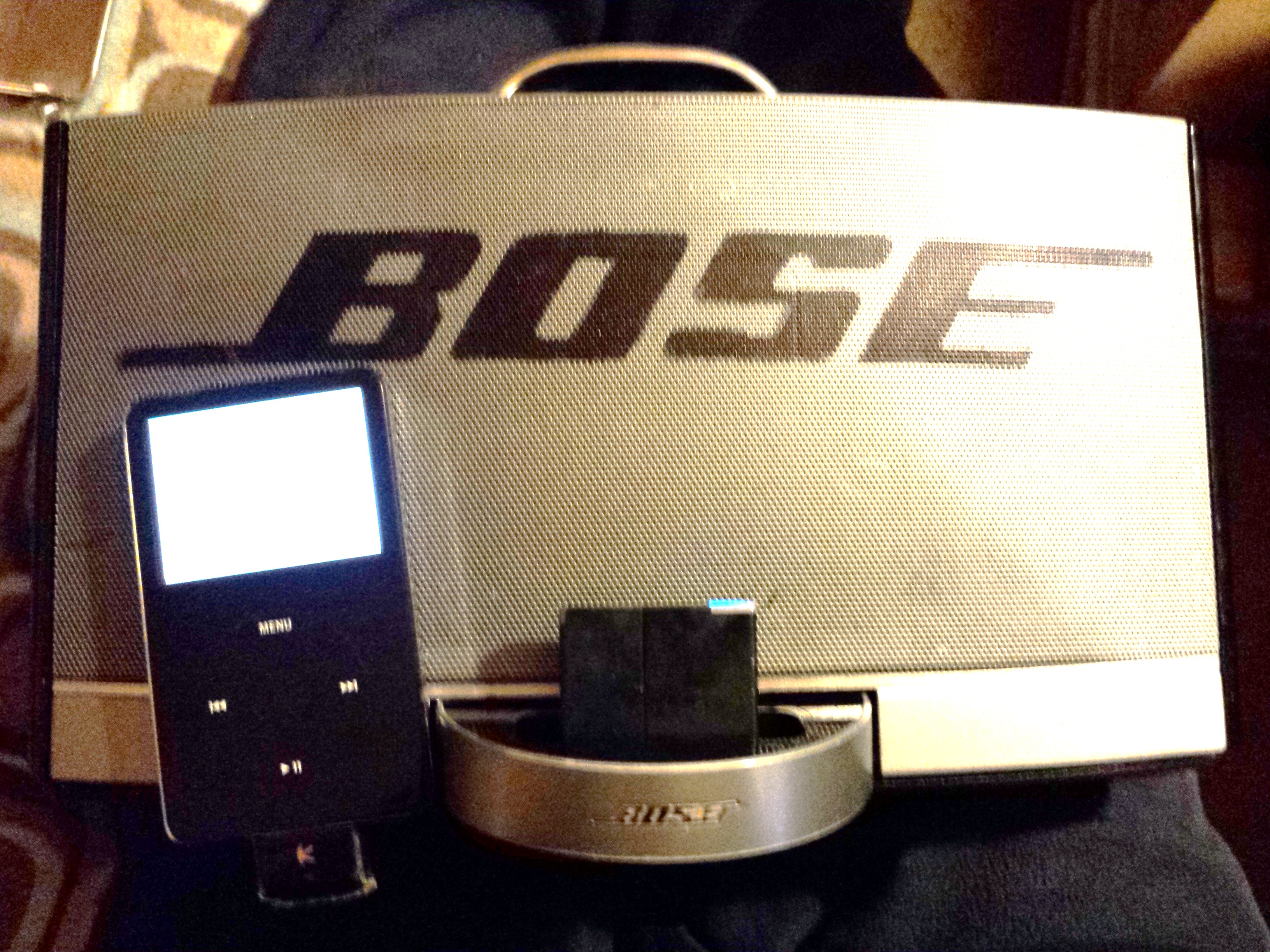 Bose and Ipod 5th - 5.jpg