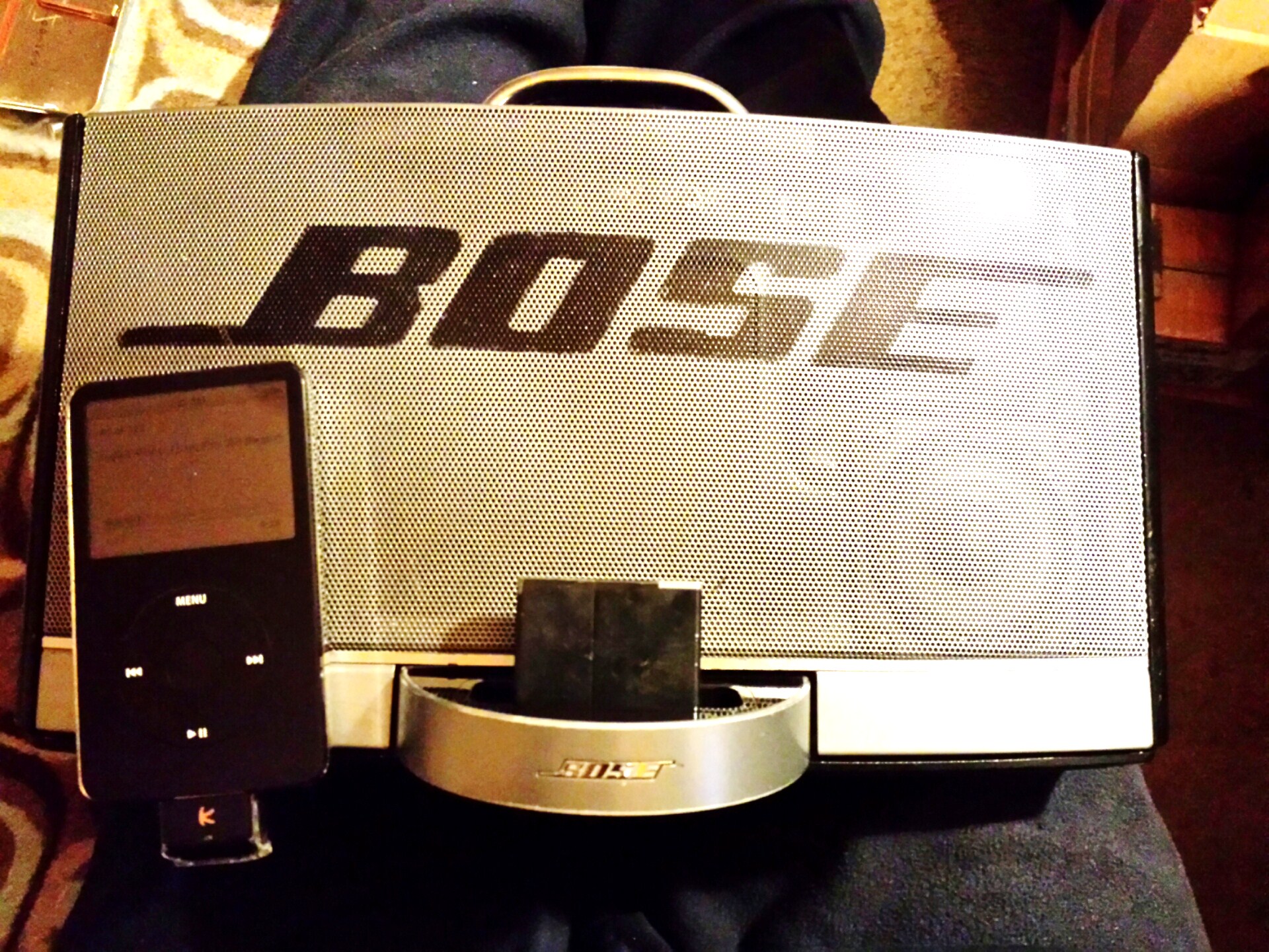 Bose and Ipod 5th - 6.jpg