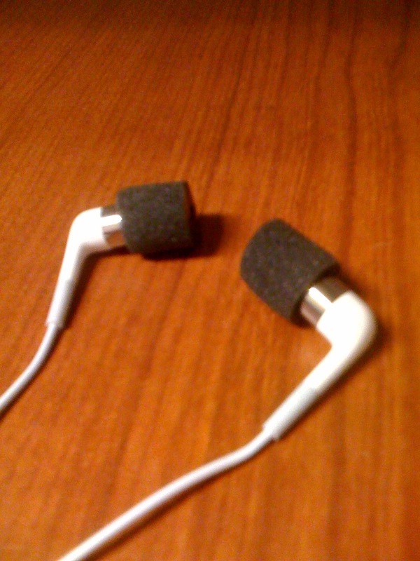 earphones 2.jpg