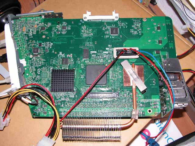 eMac_125_headless.jpg