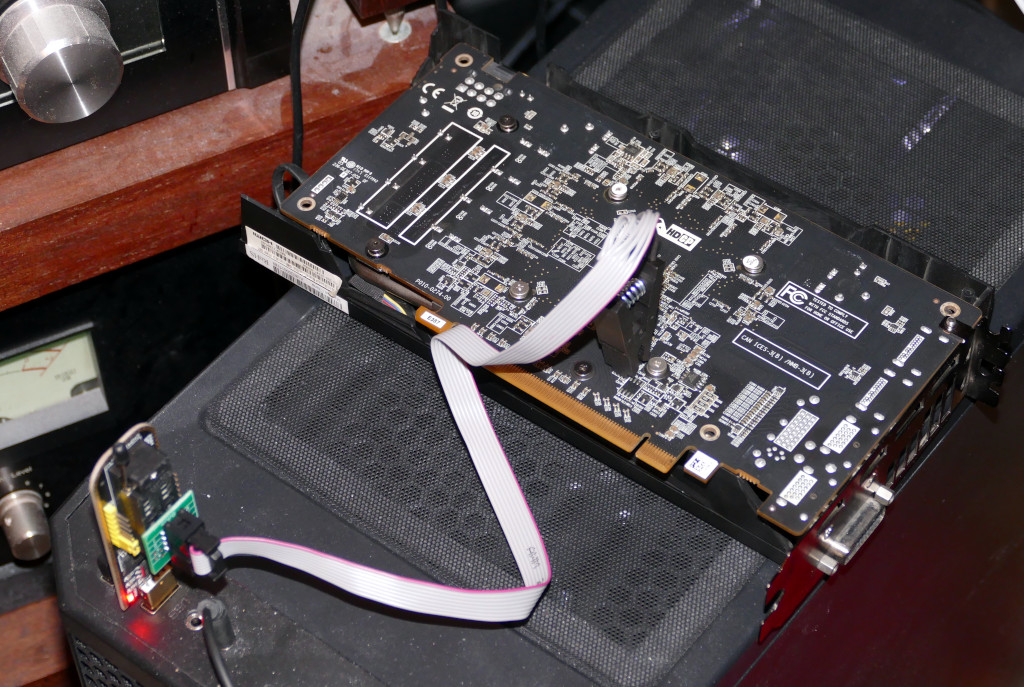 Flashing outside of a PC.JPG