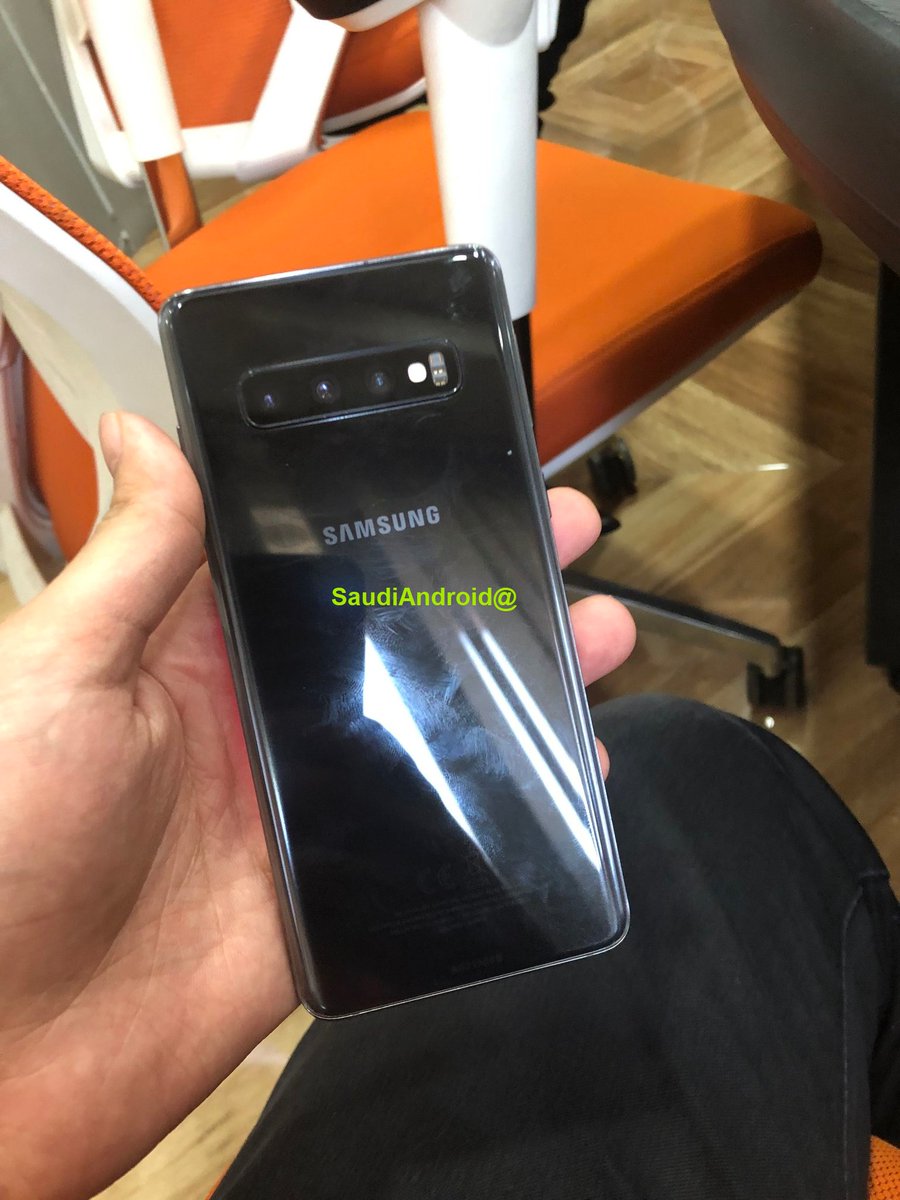 galaxy-s10-plus-new-leaked-4.jpg