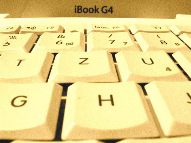 iBook.JPG