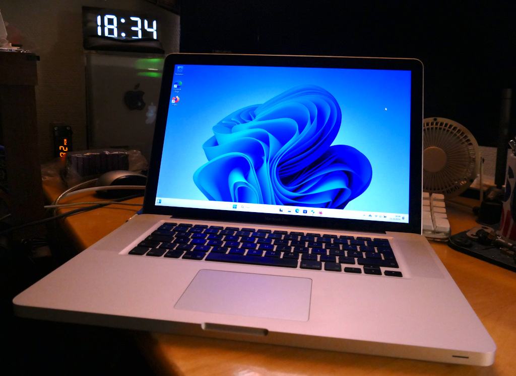 MBP 6.2 Win 11 Pro.JPG