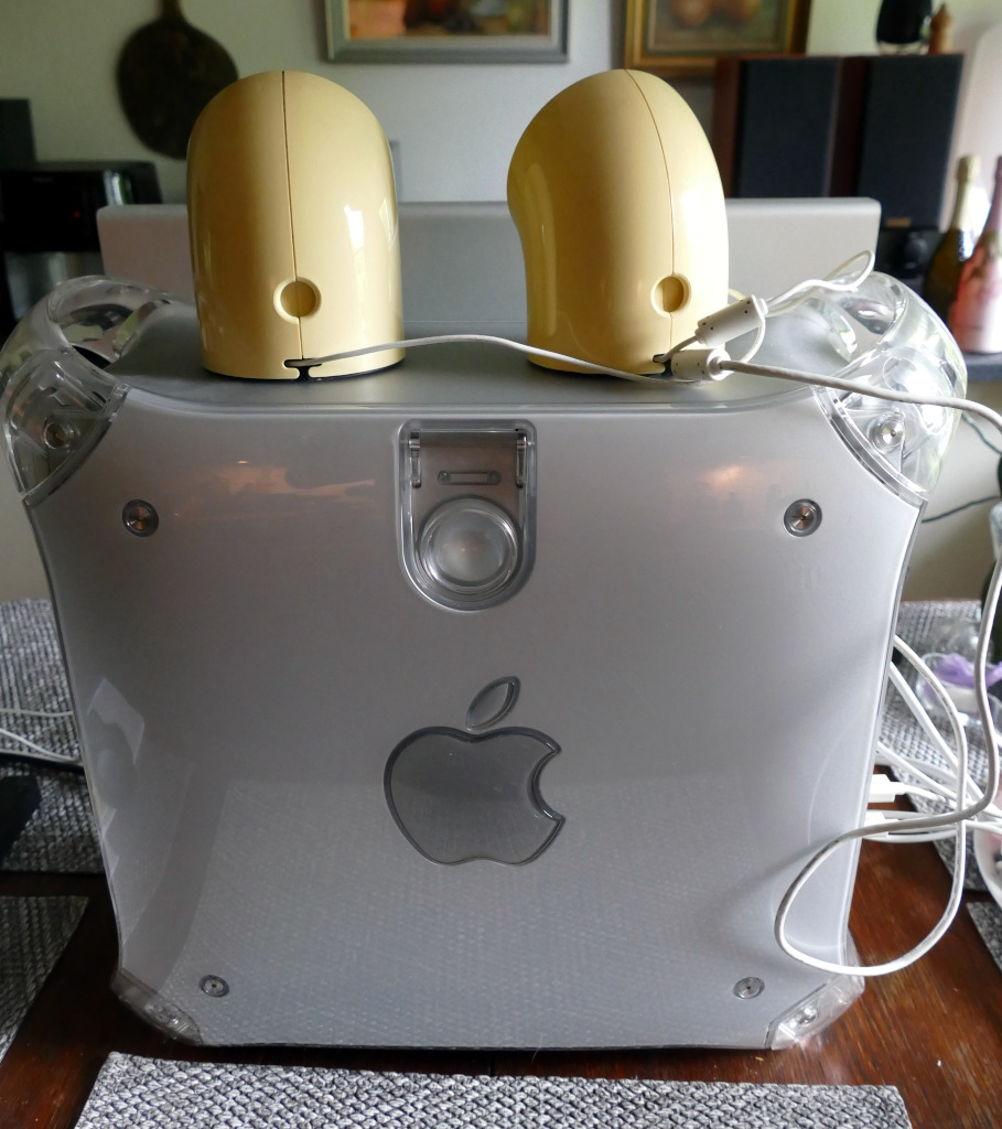 MDD FW800 Lacie FW speakers.JPG