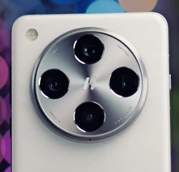Oppo Fin X8 camera bump.png