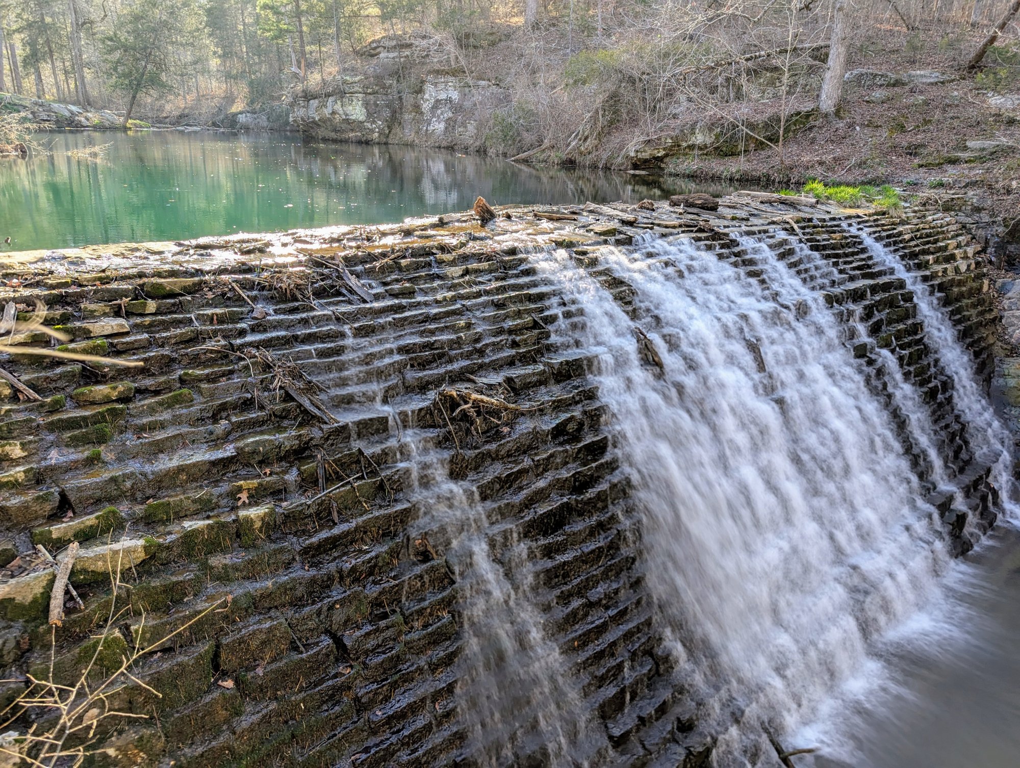 PXL_20250318_221941399.LONG_EXPOSURE-01.COVER~2.jpg