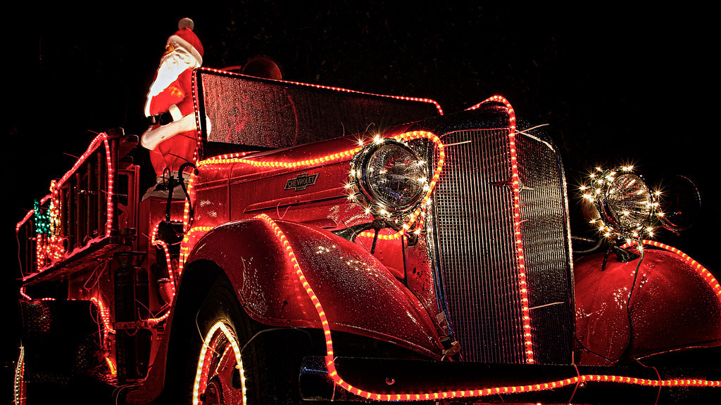 Old%20Christmas%20Truck-XL.jpg