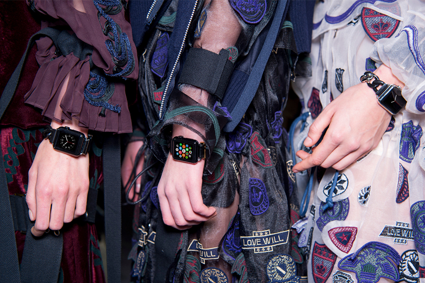 sacai-apple-watch-strap-0-1.jpg