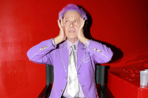 richard-simmons-not-hostage-31416-620x413.jpg