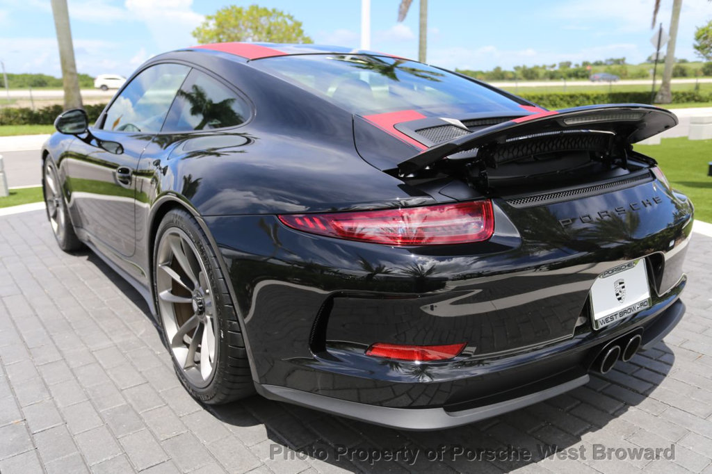 used-2016-porsche-911-2drcoupe911r-11615-15394057-6-1024.jpg