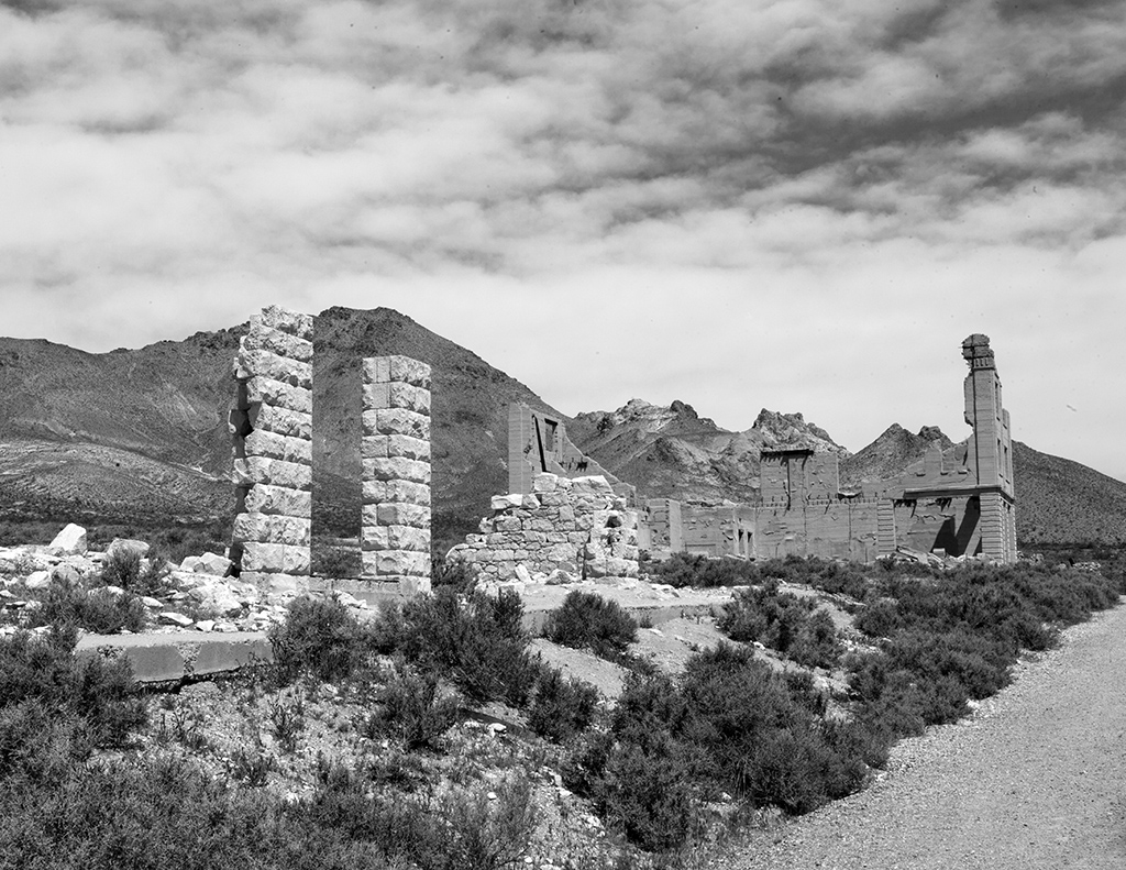 beautiful%20downtown%20rhyolite1024.jpg