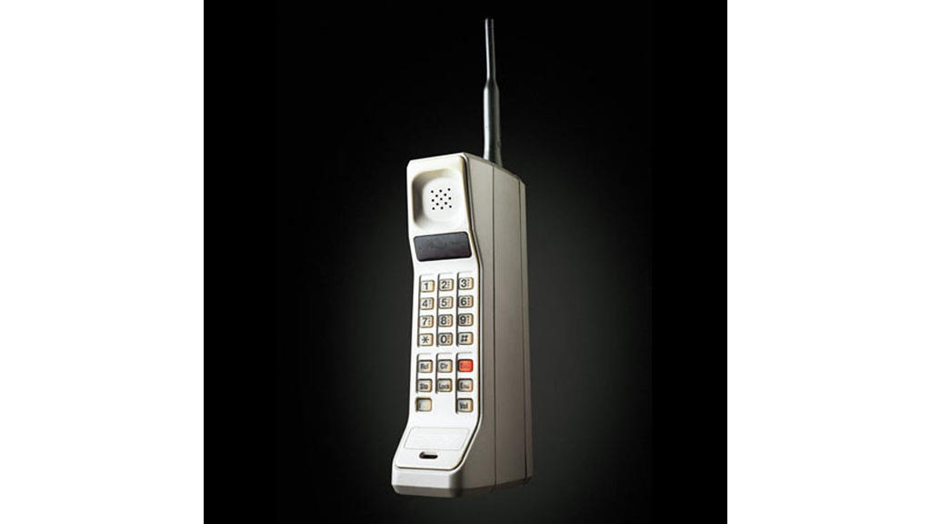 01-motorola_dynatac_8000x.jpg