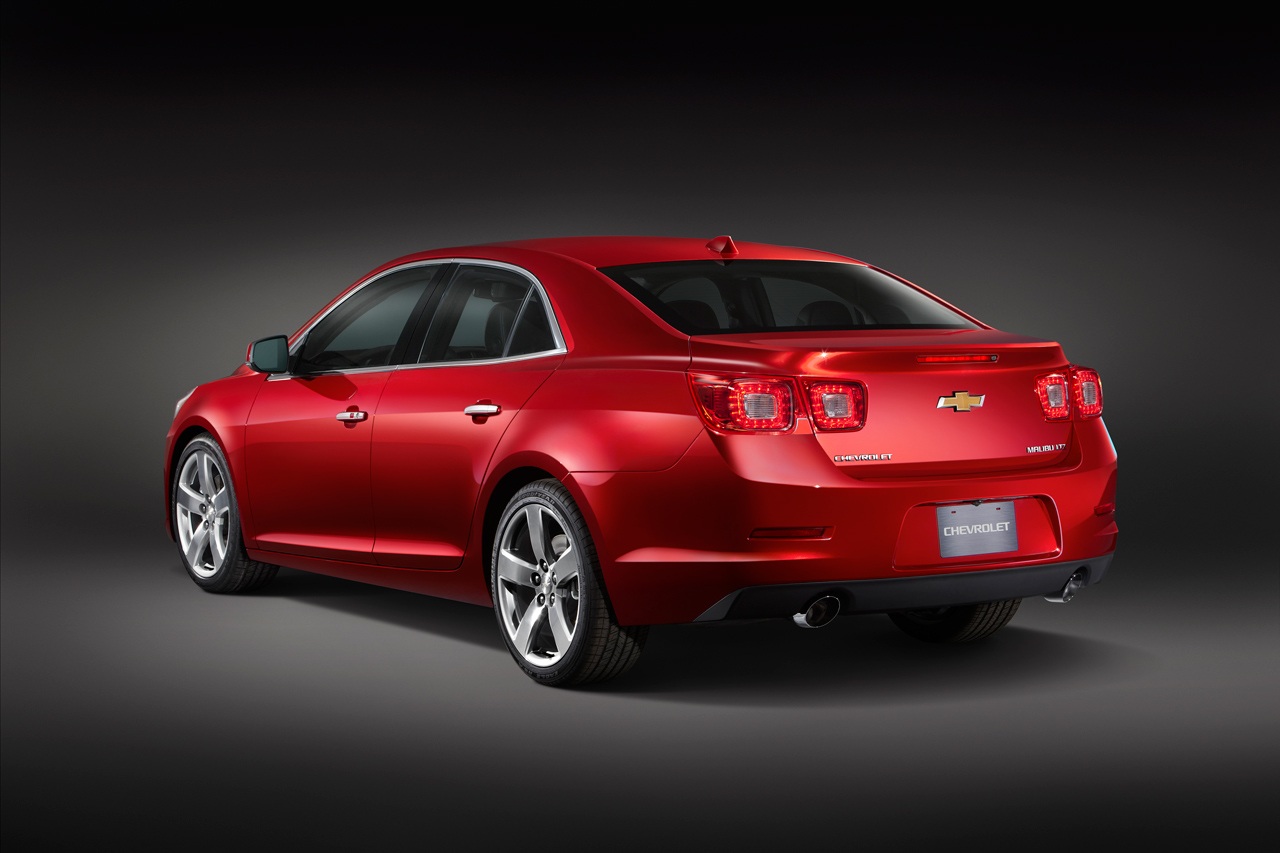 002-2013-chevrolet-malibu-ltz.jpg