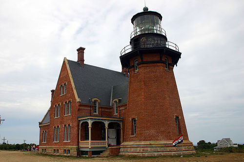 jaki-lighthouse.jpg