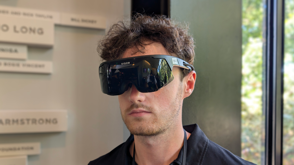 www.uploadvr.com