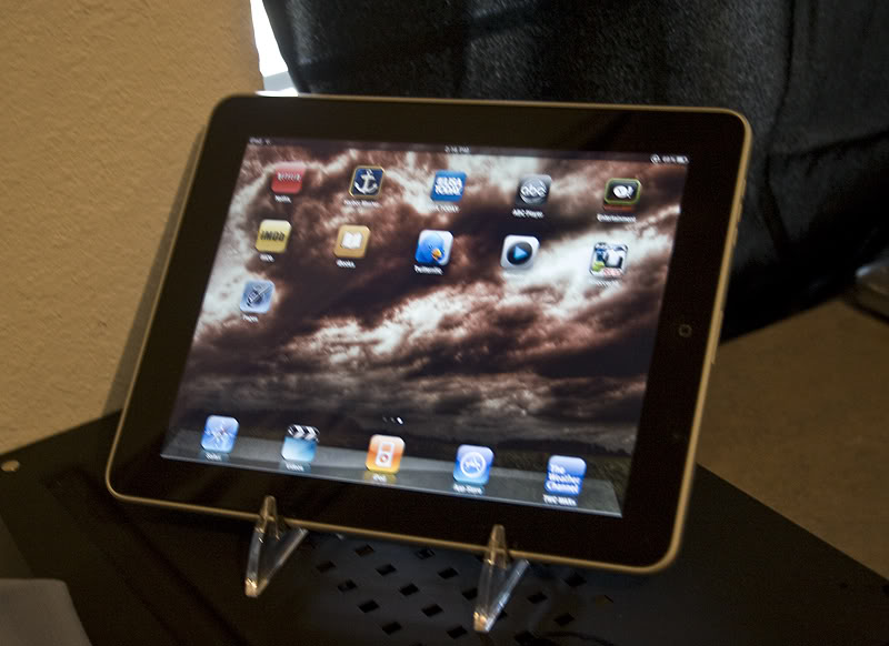 ipadstand.jpg