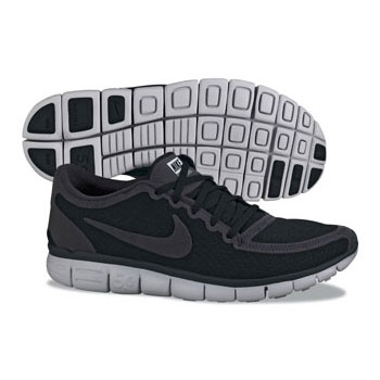 nike-354746-001-med.jpg