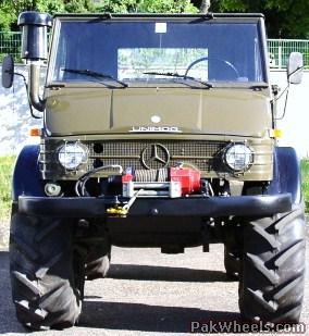 unimog_R74_PakWheels(com).jpg