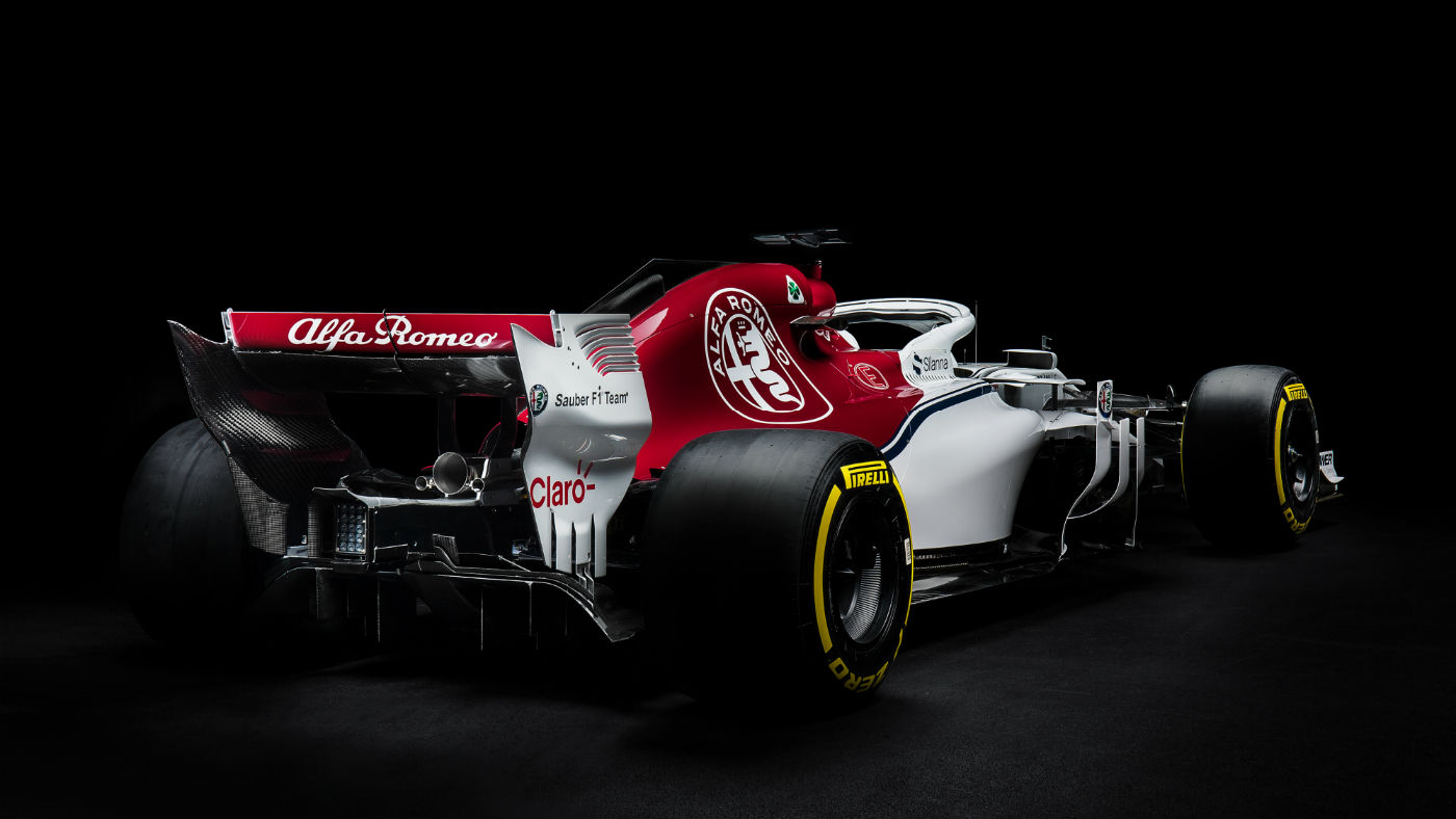 alfa_romeo_sauber_f1_car_launch_c37_2018_pic_2.jpg