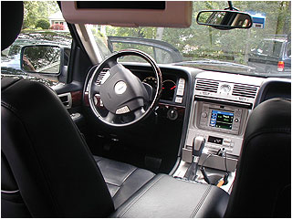 NavigatorInterior1.jpg