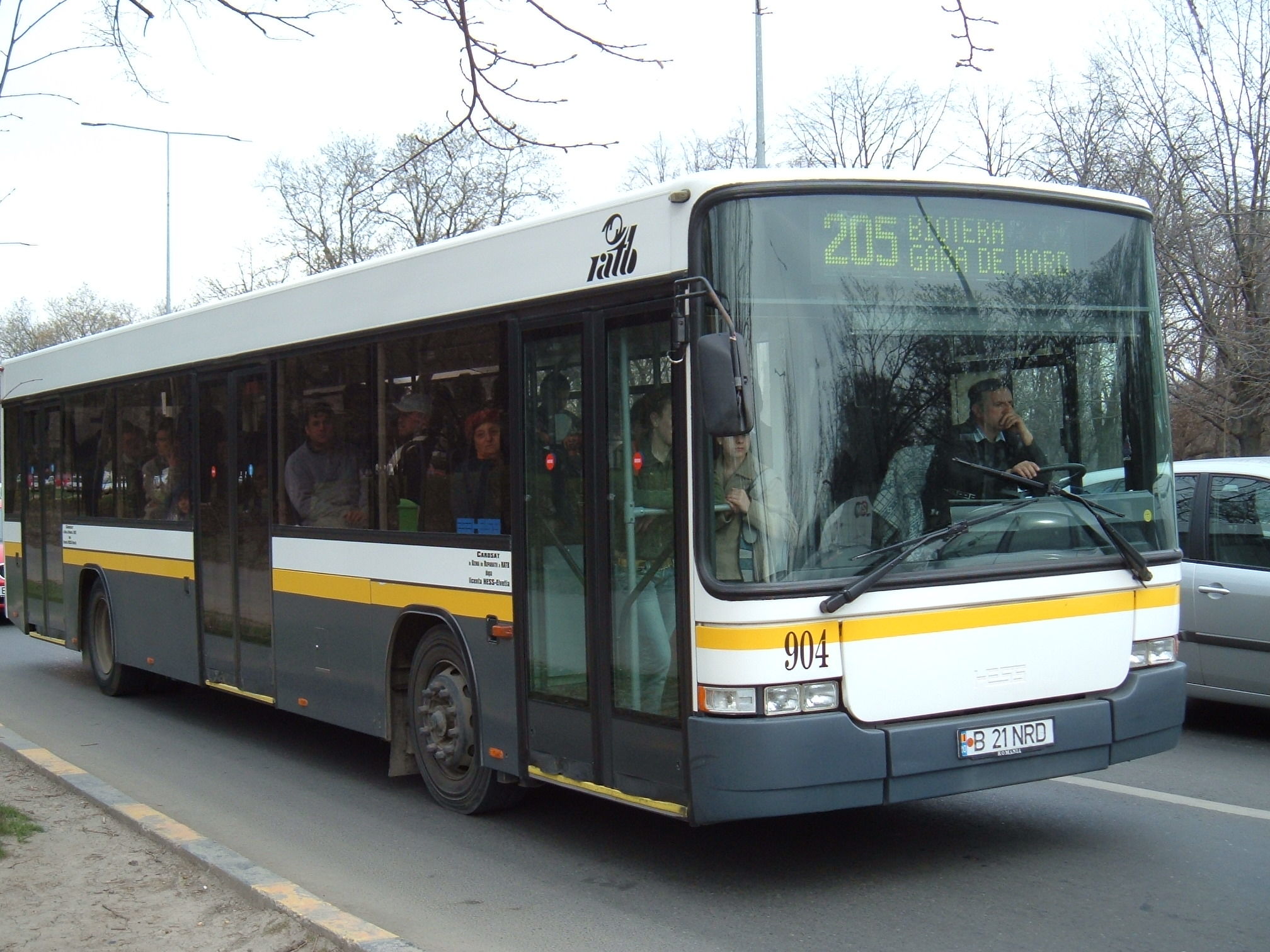 Bucharest_HESS_bus_1.jpg