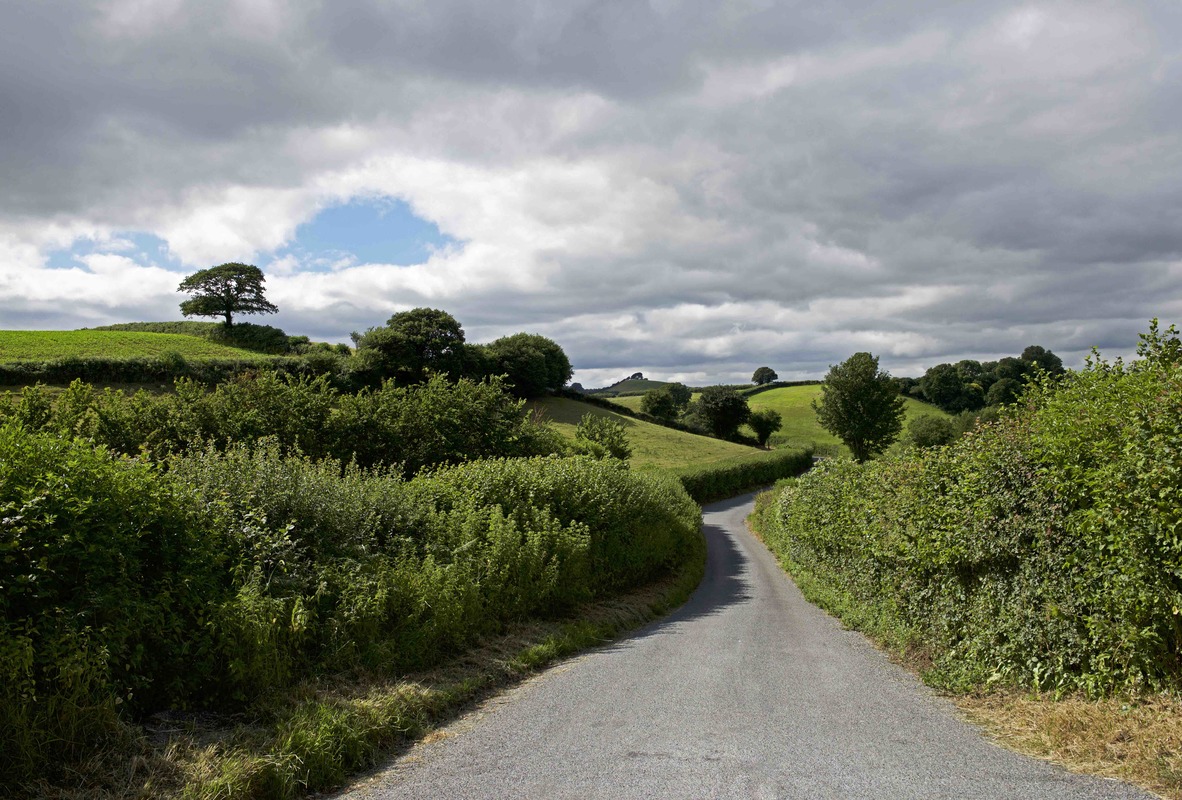 road_clouds.jpg