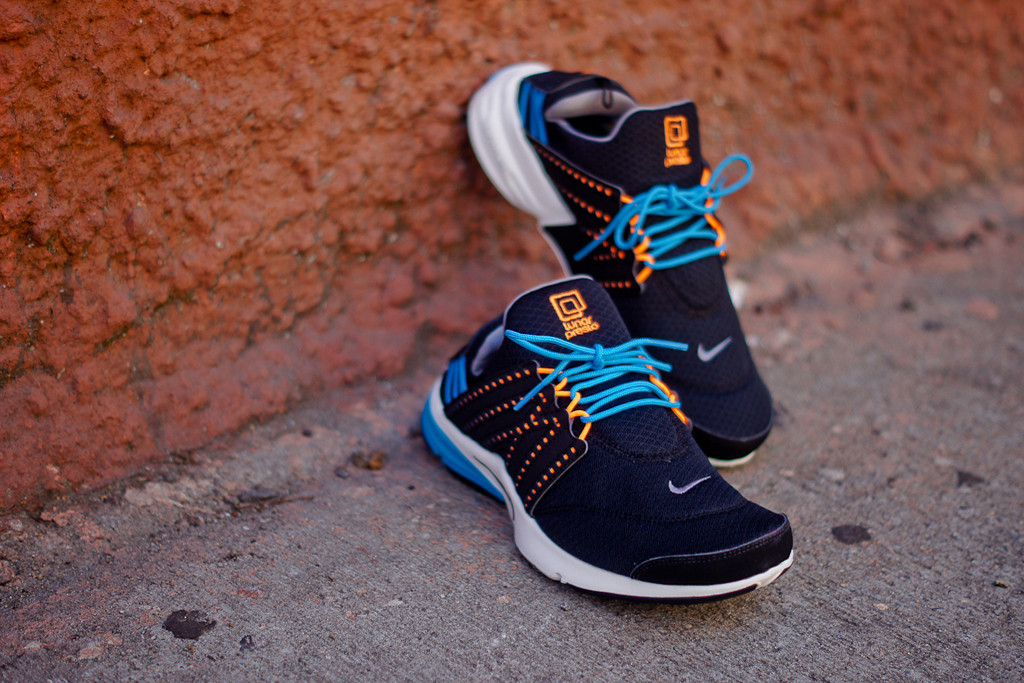 nike-lunar-presto-black-blue-5.jpg