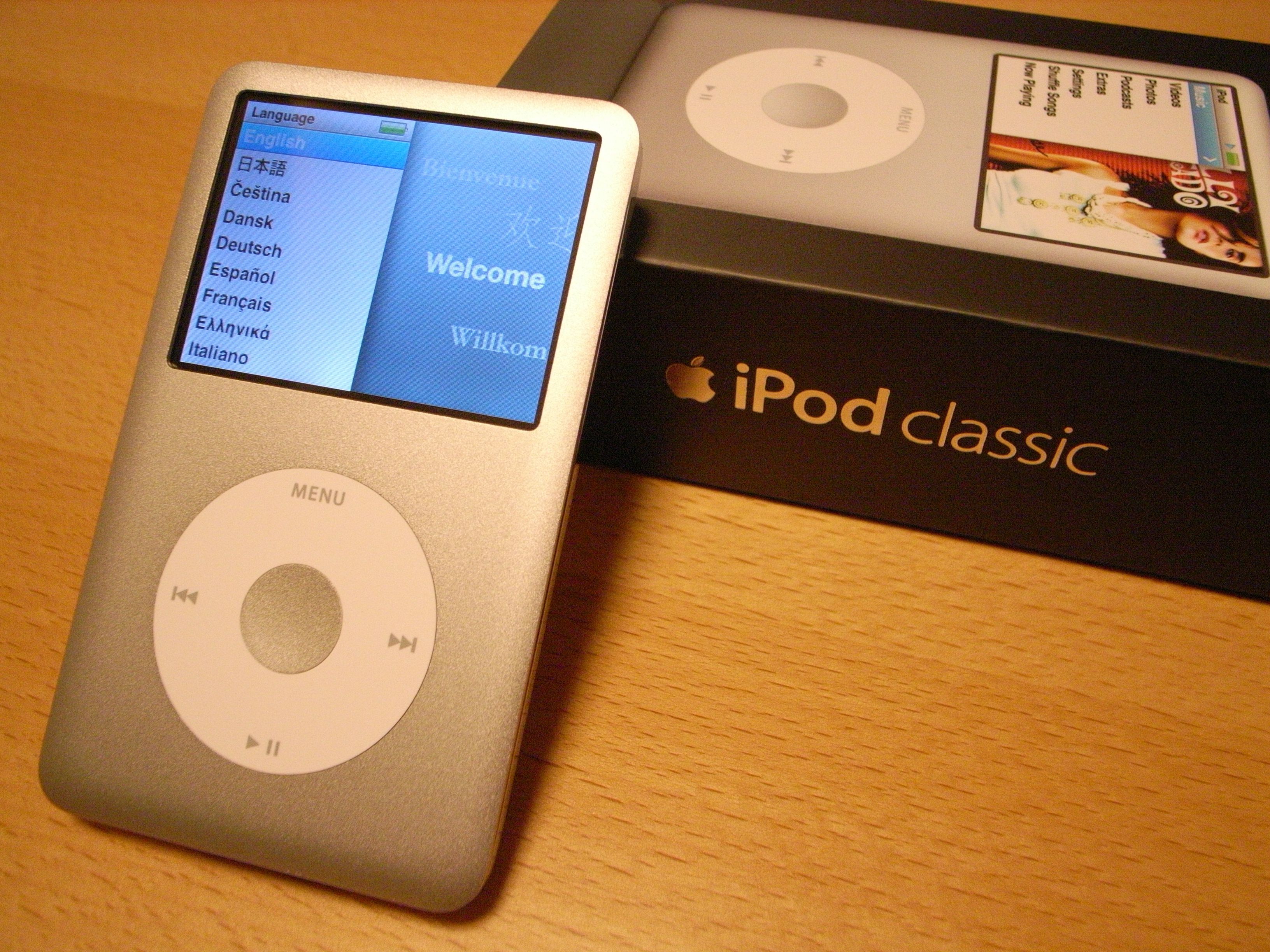 IPod_classic_6G_80GB_packaging-2007-09-22.jpg