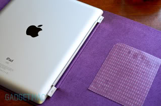 pinlo_noir_ipad_3_case_hinge.jpg