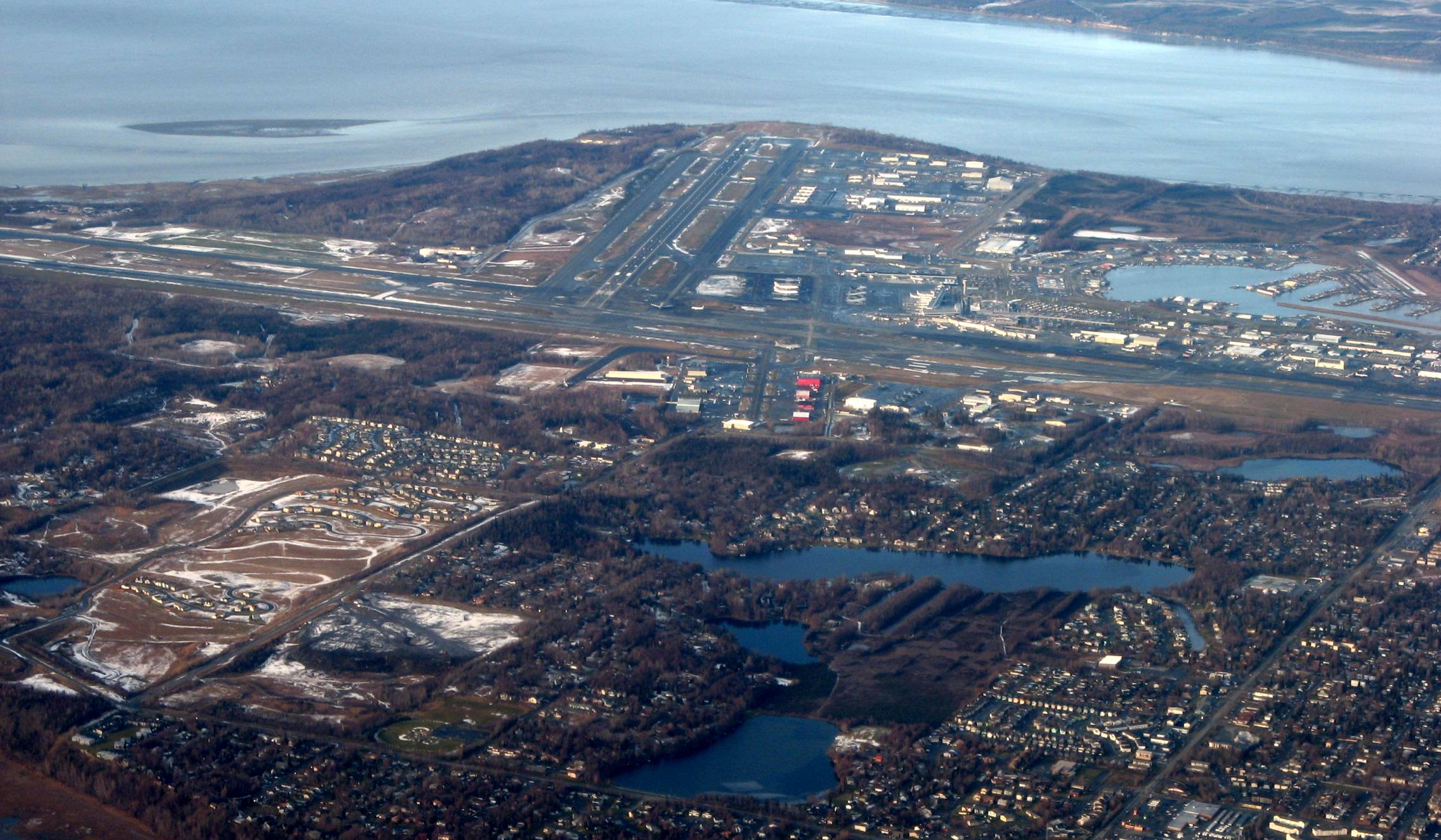 Anchorage_International_Airport_and_Cook_Inlet.jpg