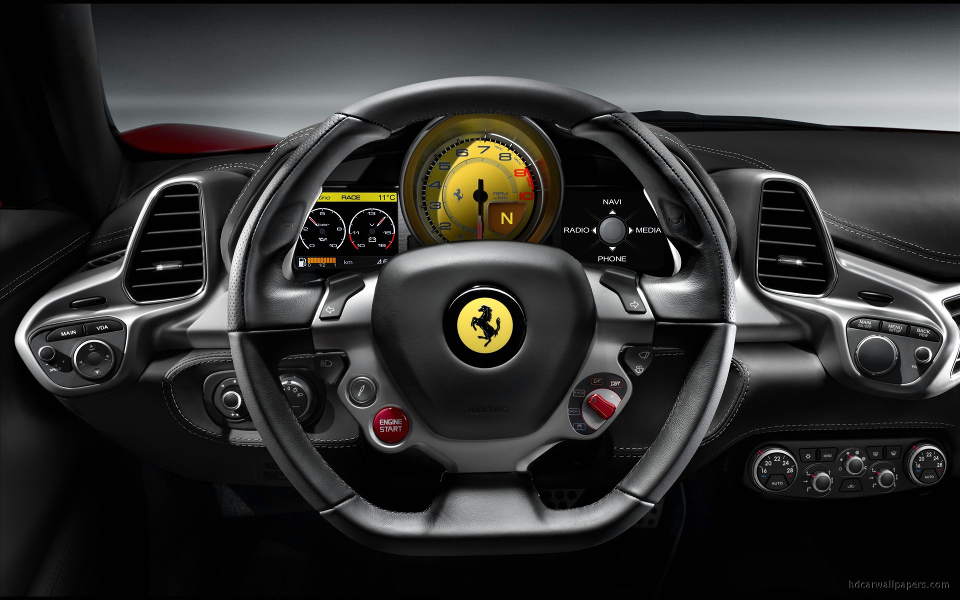 ferrari_458_italia_interior-wide.jpg