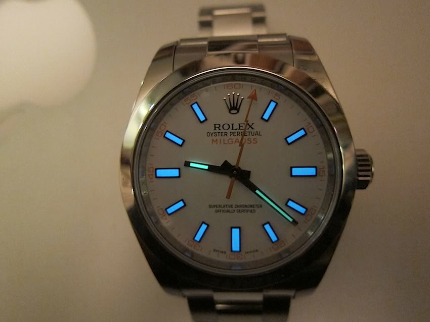 Milgauss116400WhiteDialLUMEShot-IMG_0516-1_zps2ba3b6a1.jpg