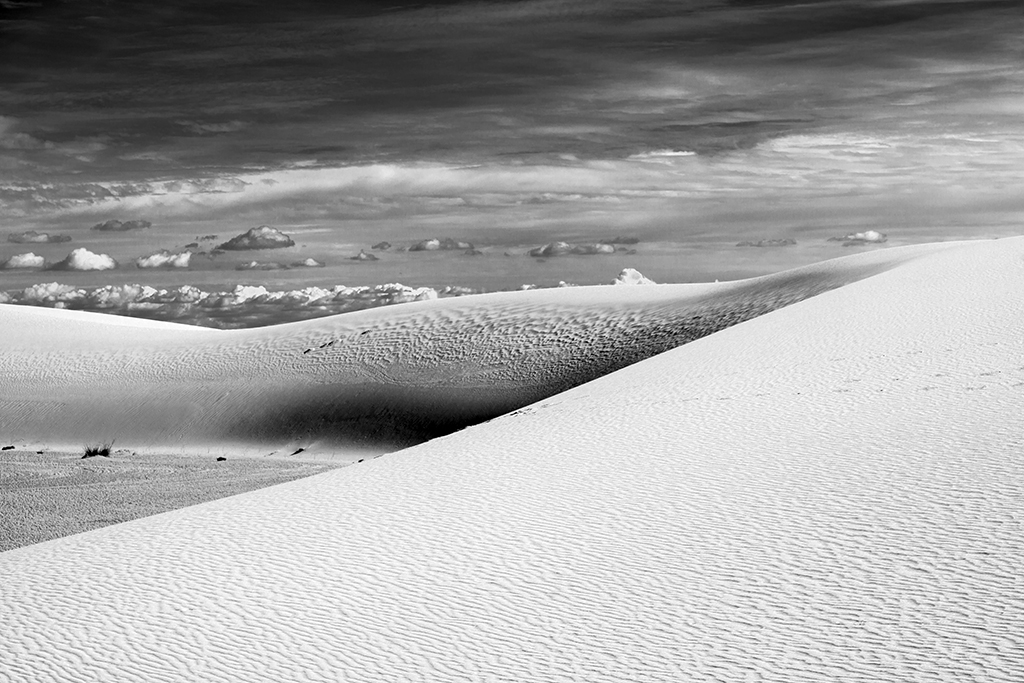 whitesands2bw1024.jpg