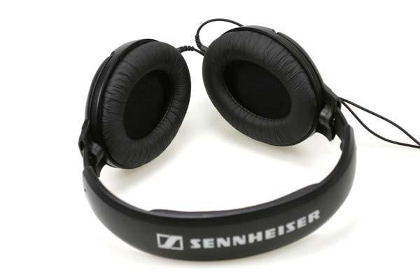 Economy_Sennheiser_HD201_hot_paypal.jpg