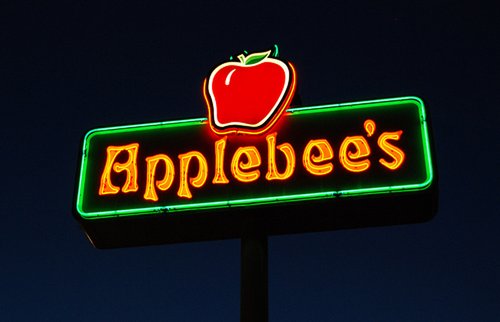 applebee-s-sign-at-night-photo-attributed-to-flickr-roadsidepictures.jpg